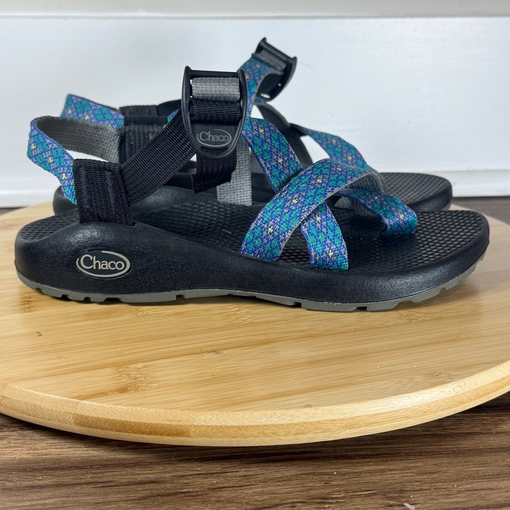 Chaco Z2 Classic Sandal Womens 6 Blue Geometric Toe Loop Gorpcore Hiking Travel